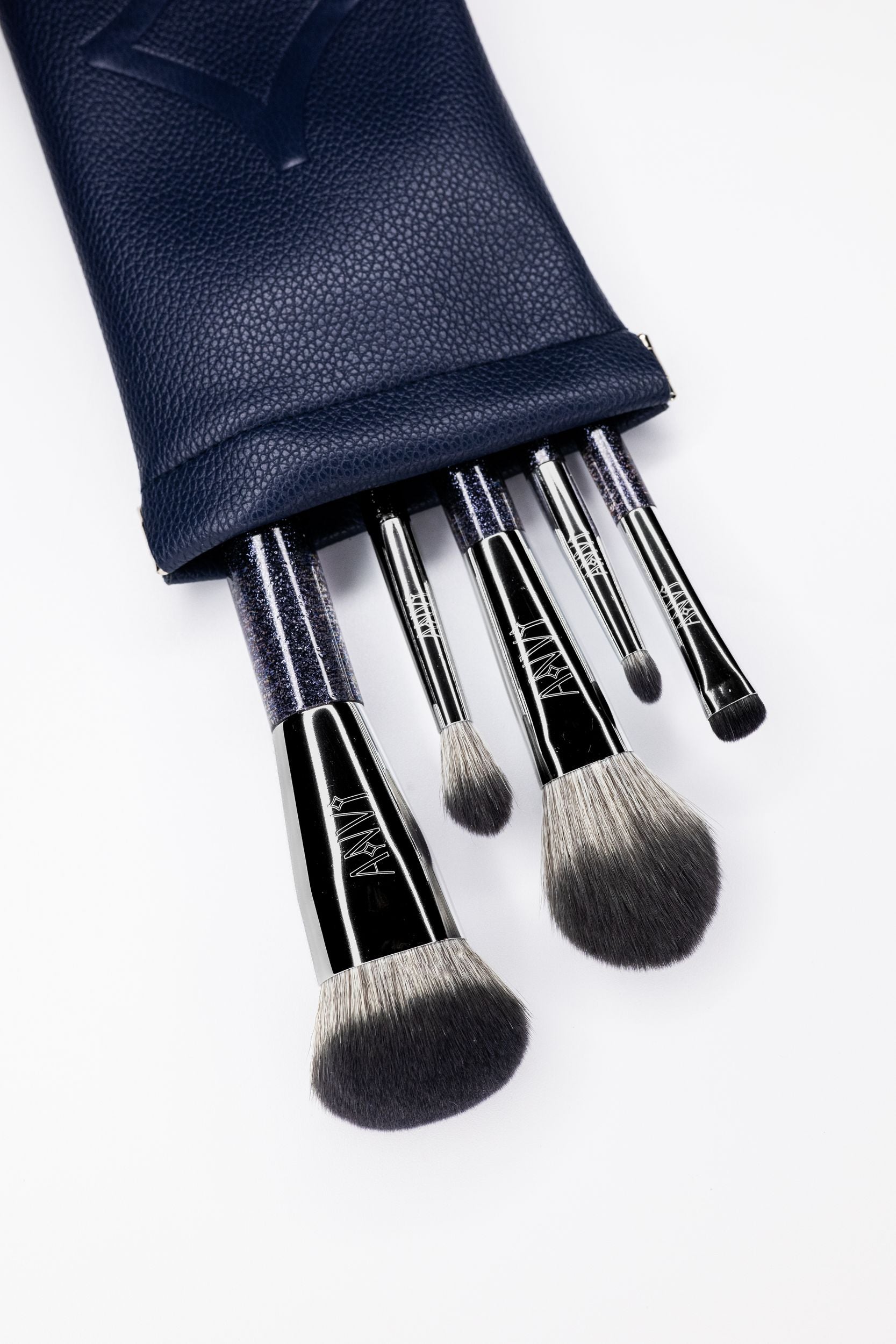 ANVI Brush Set | Beauty Matters