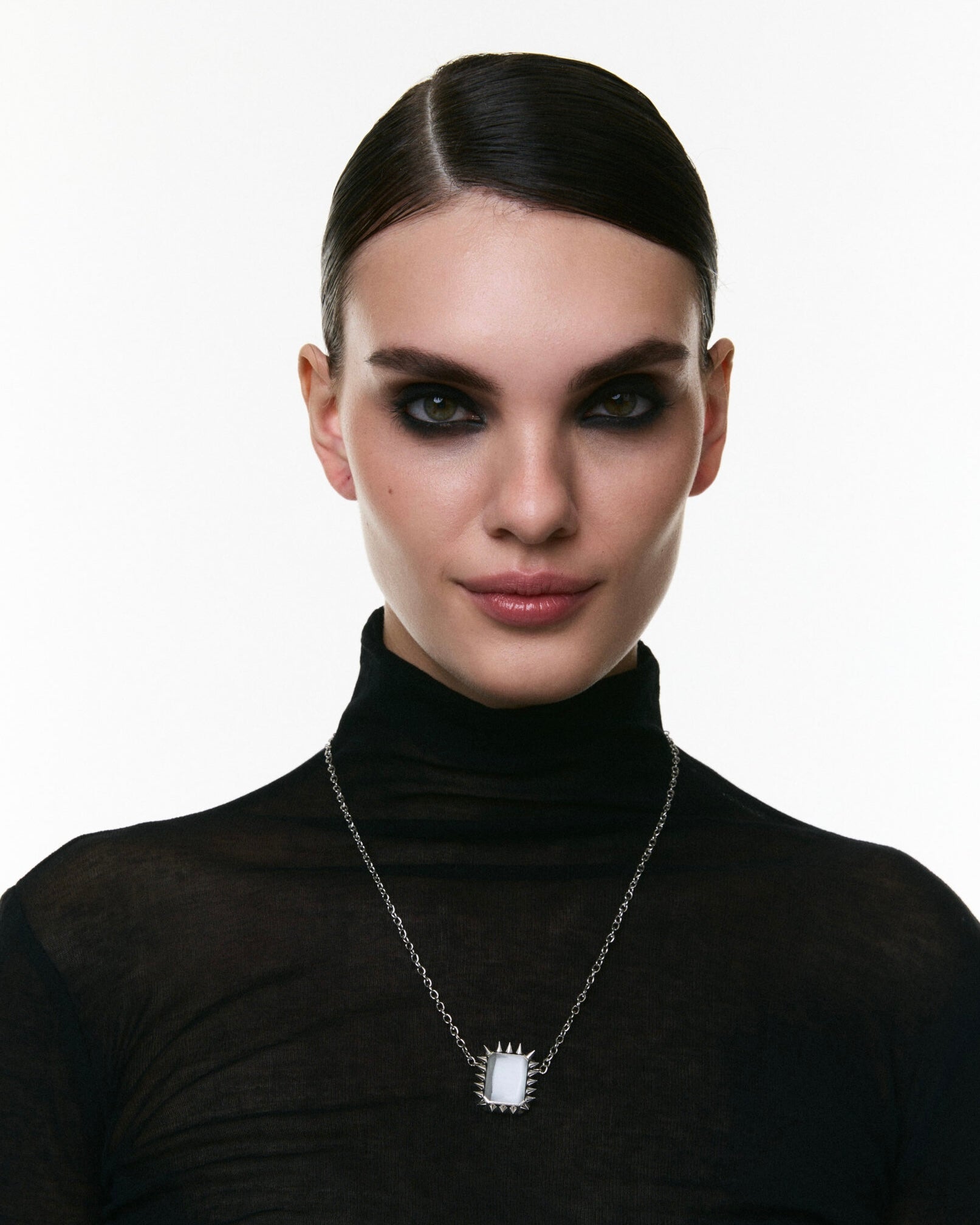 “Rue Cambon” Necklace Silver White | Beauty Matters