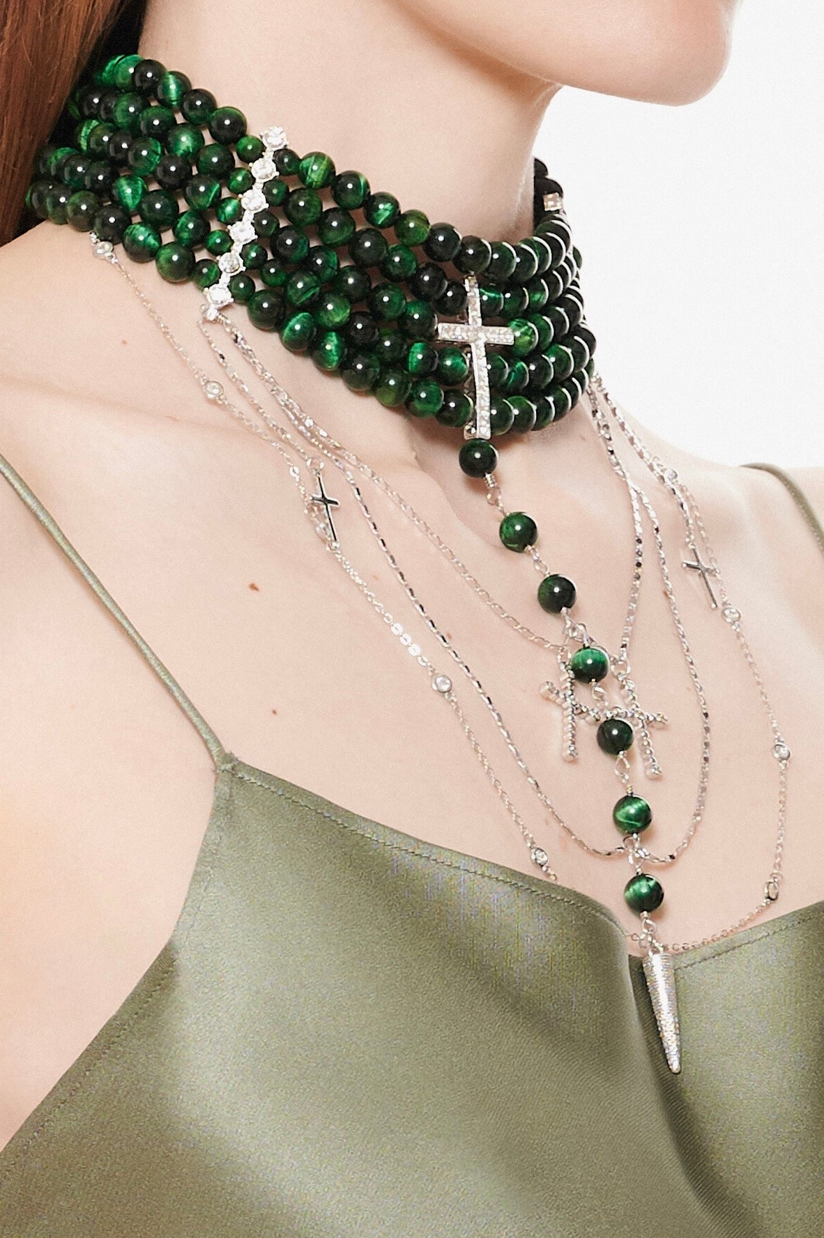 “Innocent” Necklace Dark Green with Silver | Beauty Matters