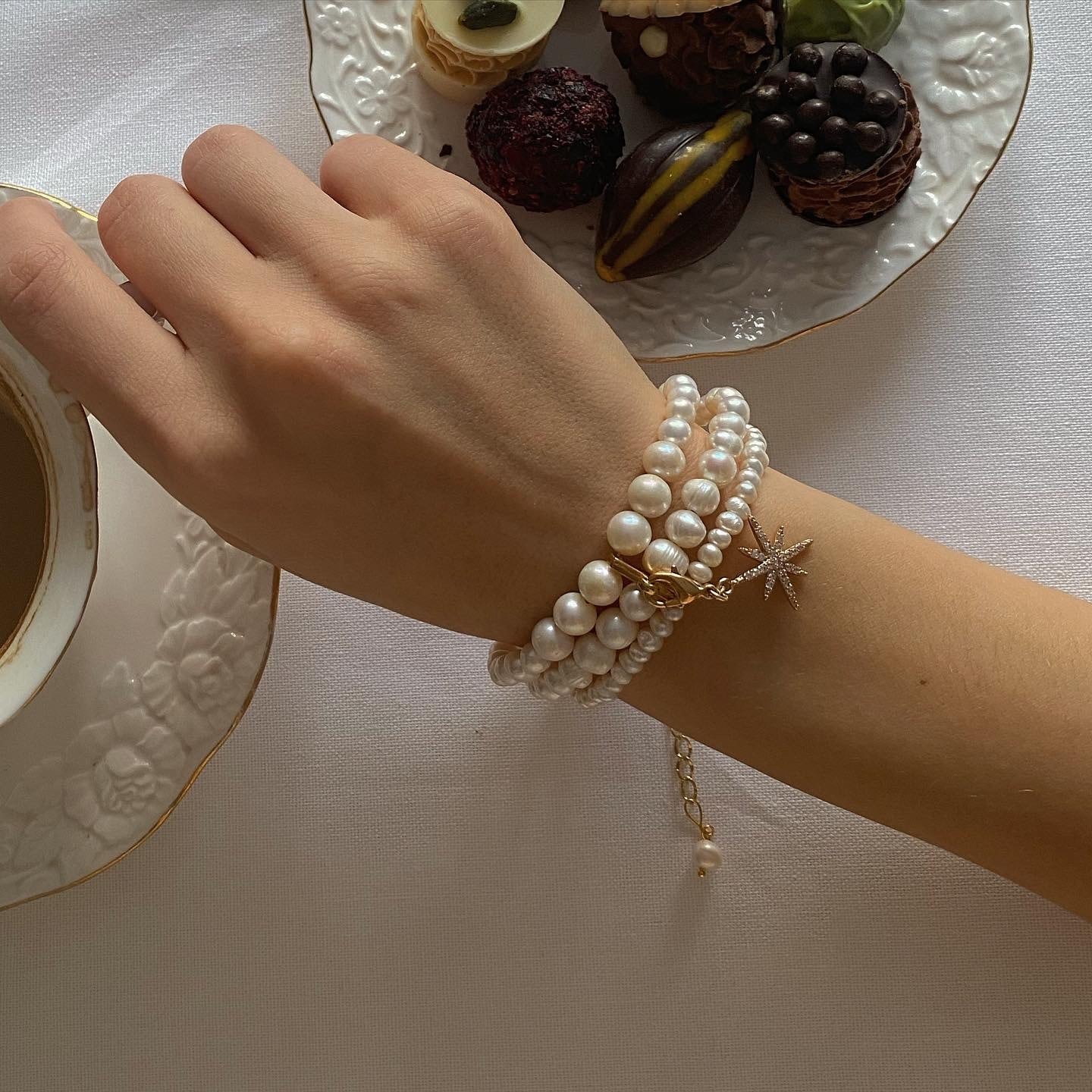 Pearls Bracelet with Gold «Morning Star» | Beauty Matters