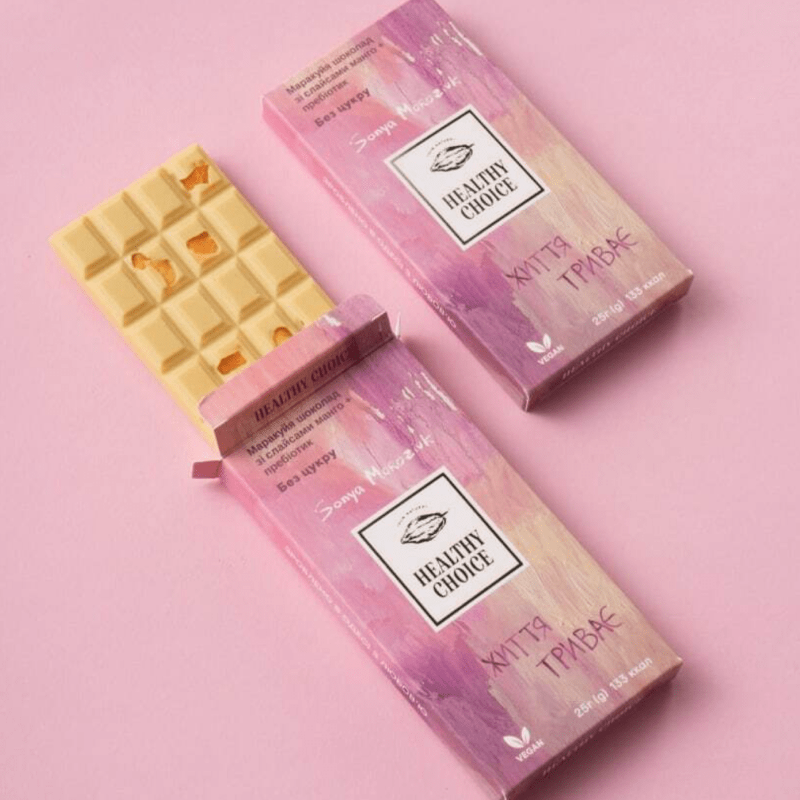 Chocolate with passion fruit and mango slices - Beauty Matters