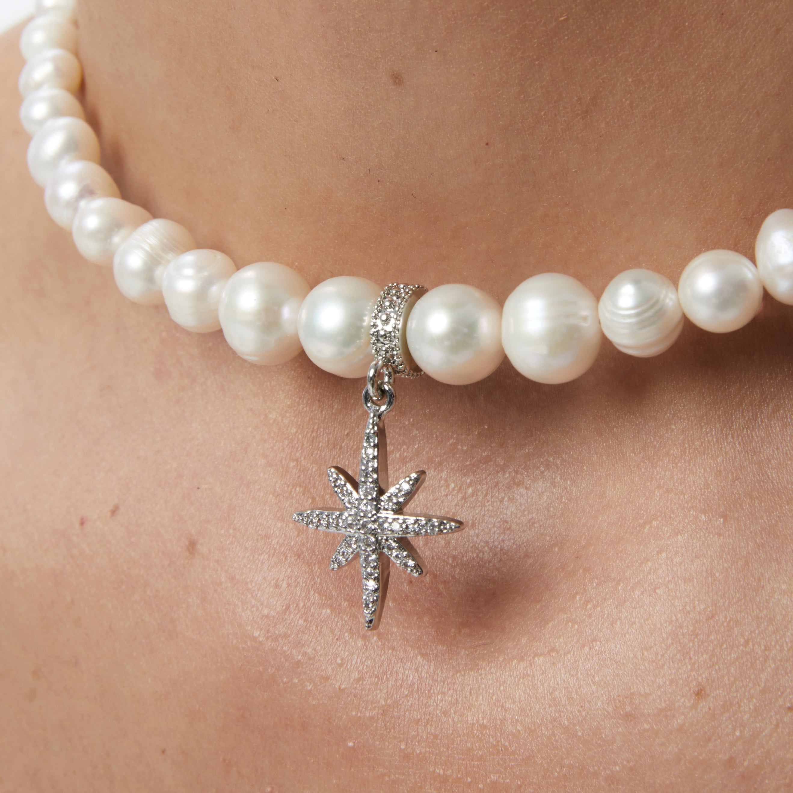 Pearls Choker with "Morning Star" Silver | Beauty Matters