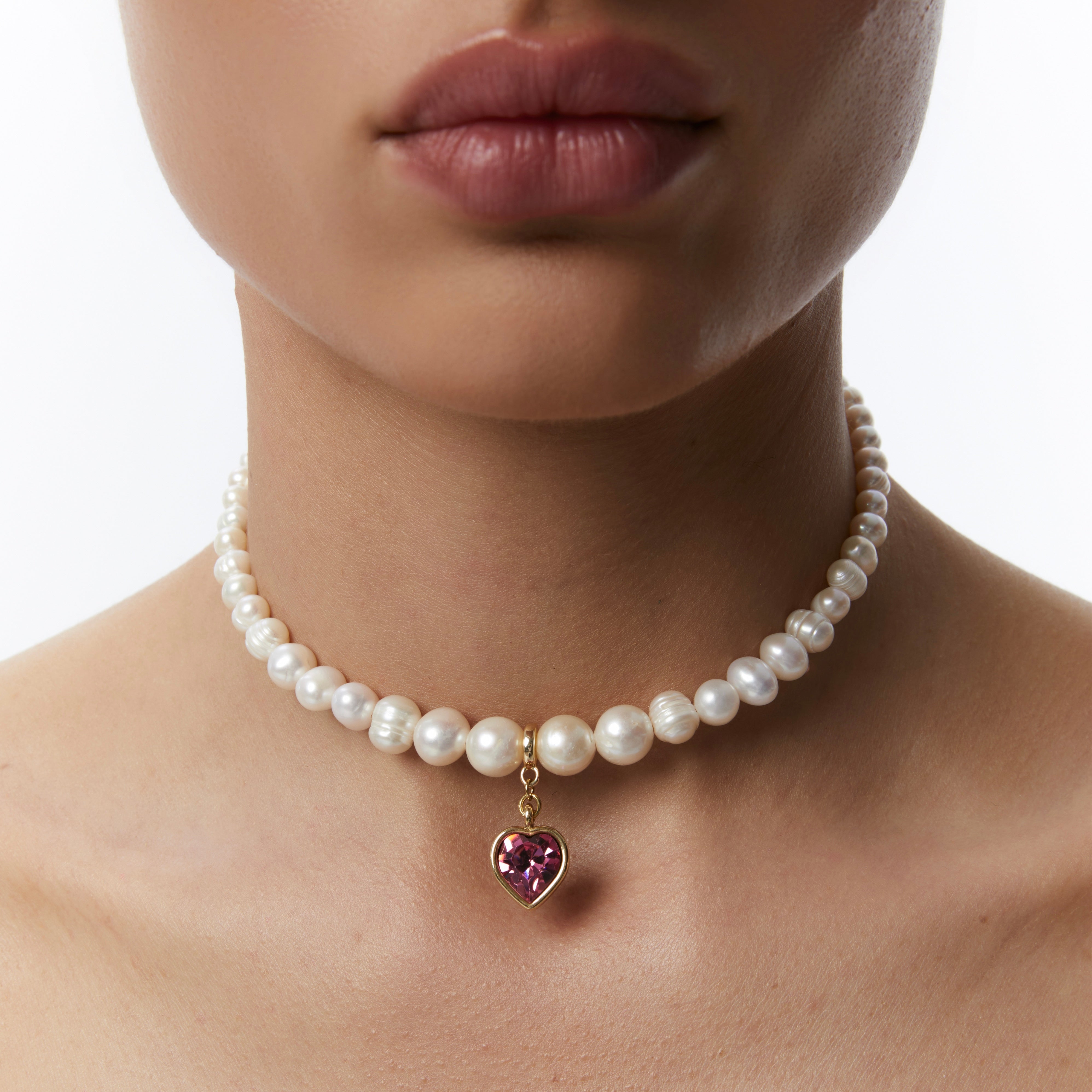 Pearls Choker with Pink Heart Gold | Beauty Matters